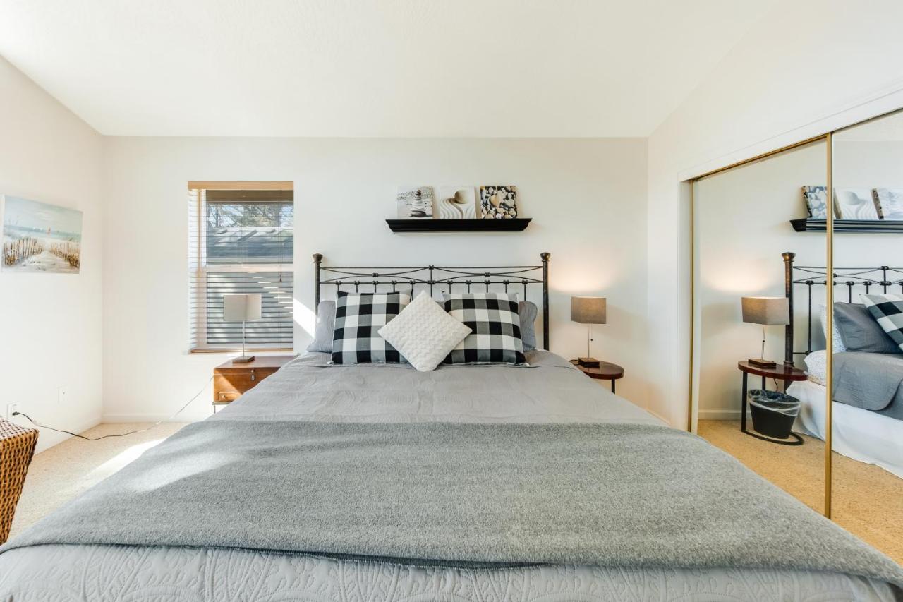 Yaquina Lighthouse View Beach Home Newport Eksteriør bilde